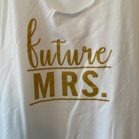 Future Mrs. tank top - Picture 2 of 3